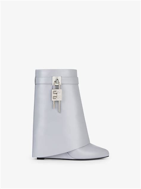 scarpa modello givenchy economica|Shark Lock di lusso per DONNA .